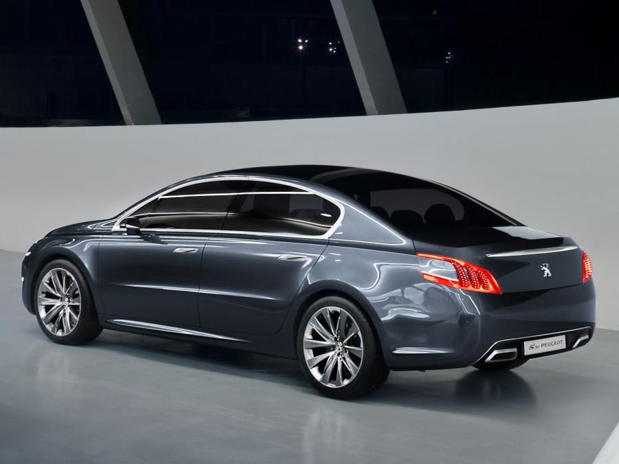  Peugeot 5 Concept 2010 года  (фото 3 из 28)